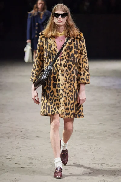 Look 56
